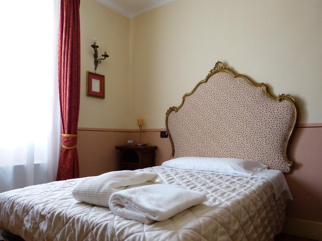 Villino Il Magnifico Bed & Breakfast ฟลอเรนซ์ ห้อง รูปภาพ